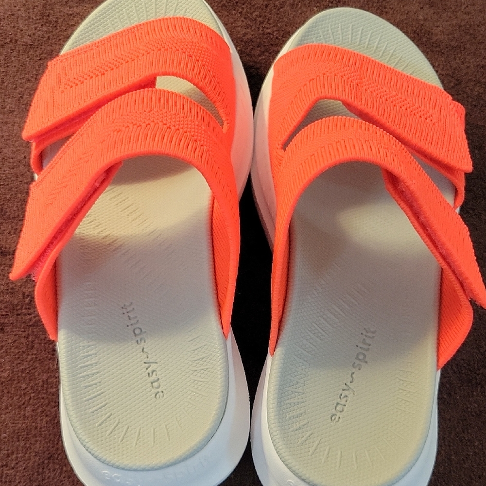 EASY SPIRIT SLIP ON SANDALS